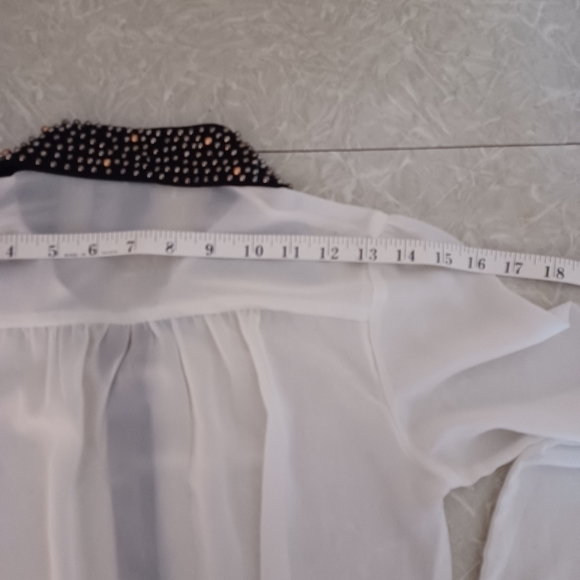 Sheer top - Picture 8 of 10